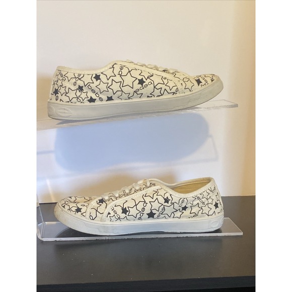 bebe Shoes - Women's‎  Size 7.5 Bebe Stars Logo Tie Tennis Shoes Sneakers